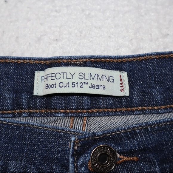 LEVI’S Perfectly Slimming Boot Cut 512 Jeans Size 12 Medium - Picture 5 of 11